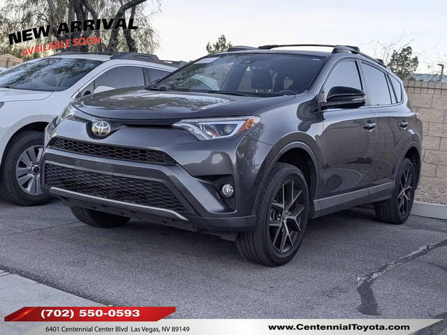 2018 Toyota RAV4 SE FWD photo