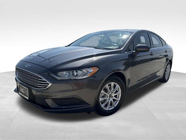 2018 Ford Fusion S FWD photo
