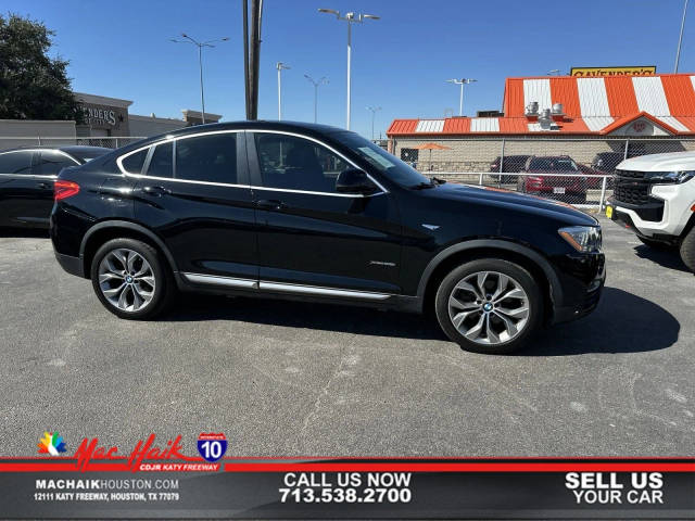 2018 BMW X4 xDrive28i AWD photo