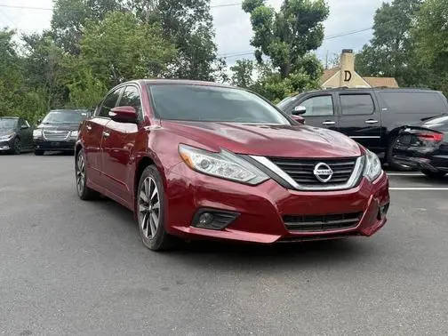 2018 Nissan Altima 2.5 SV FWD photo
