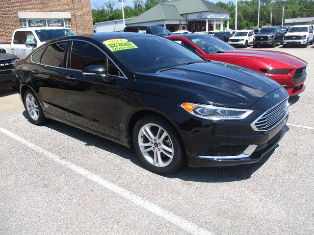 2018 Ford Fusion SE FWD photo