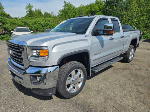 2018 GMC Sierra 2500HD SLT 4WD photo