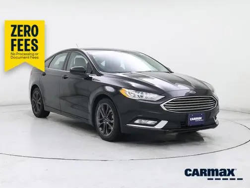 2018 Ford Fusion SE FWD photo