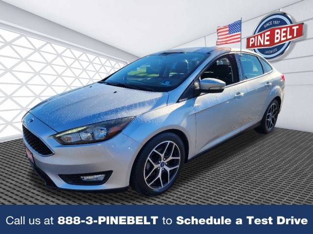 2018 Ford Focus SEL FWD photo