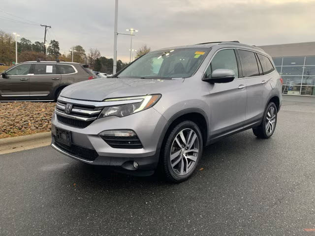 2018 Honda Pilot Elite AWD photo