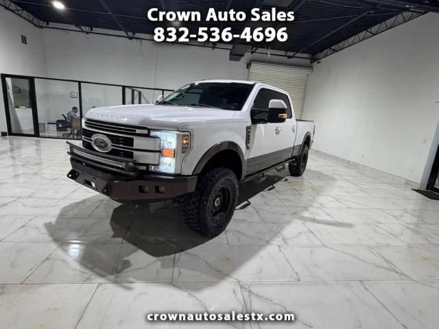 2017 Ford F-250 Super Duty Lariat 4WD photo