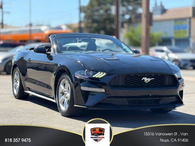 2018 Ford Mustang EcoBoost RWD photo