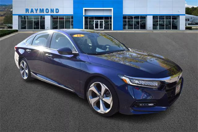 2018 Honda Accord Touring 2.0T FWD photo