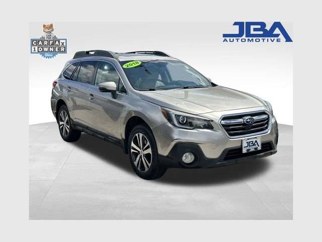 2018 Subaru Outback Limited AWD photo
