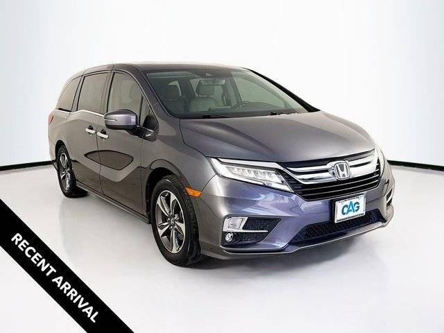 2018 Honda Odyssey Touring FWD photo