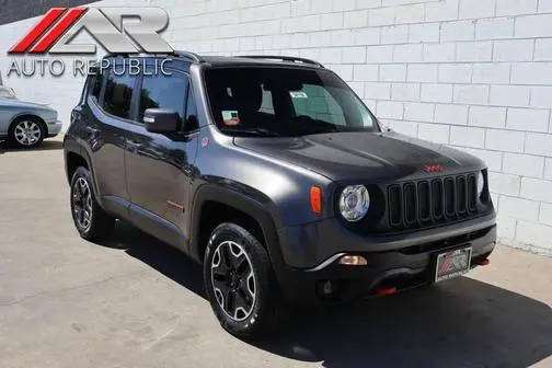 2017 Jeep Renegade Trailhawk 4WD photo