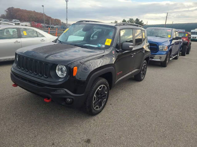 2017 Jeep Renegade Trailhawk 4WD photo