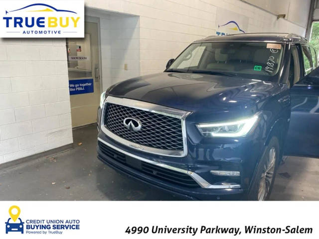 2018 Infiniti QX80  4WD photo