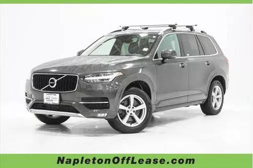 2018 Volvo XC90 Momentum AWD photo