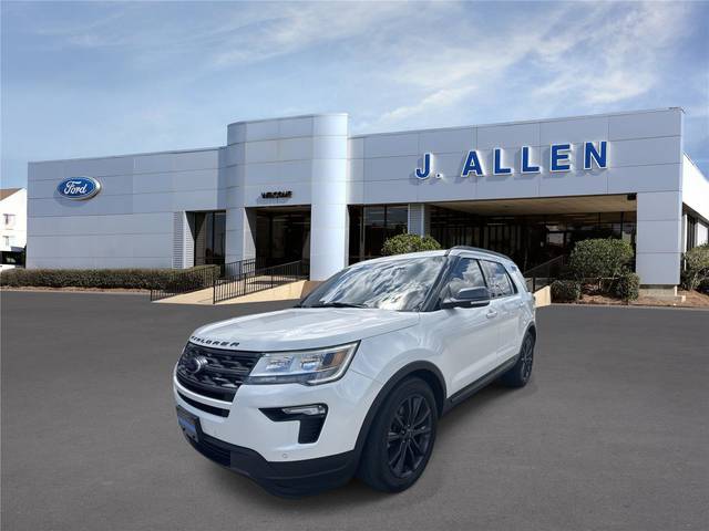 2018 Ford Explorer XLT FWD photo