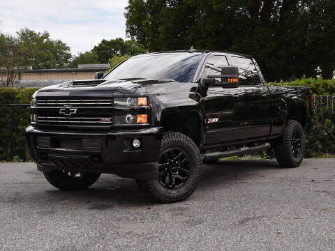 2018 Chevrolet Silverado 2500HD LTZ 4WD photo