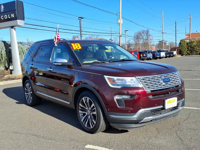 2018 Ford Explorer Platinum 4WD photo