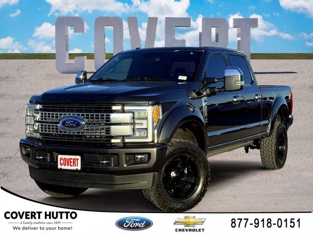 2018 Ford F-250 Super Duty Platinum 4WD photo