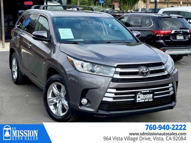 2018 Toyota Highlander Limited AWD photo