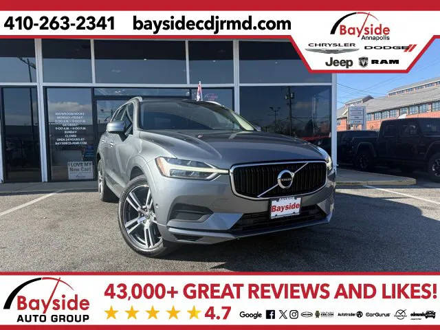 2018 Volvo XC60 Momentum AWD photo