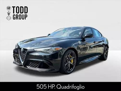 2018 Alfa Romeo Giulia  RWD photo