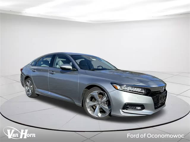 2018 Honda Accord Touring 1.5T FWD photo