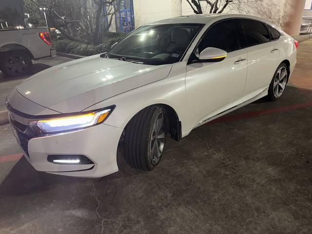 2018 Honda Accord Touring 1.5T FWD photo