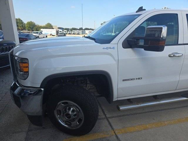 2018 GMC Sierra 2500HD  4WD photo