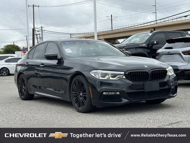 2018 BMW 5 Series 530i RWD photo