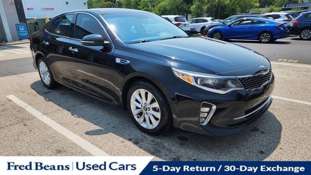 2018 Kia Optima S FWD photo