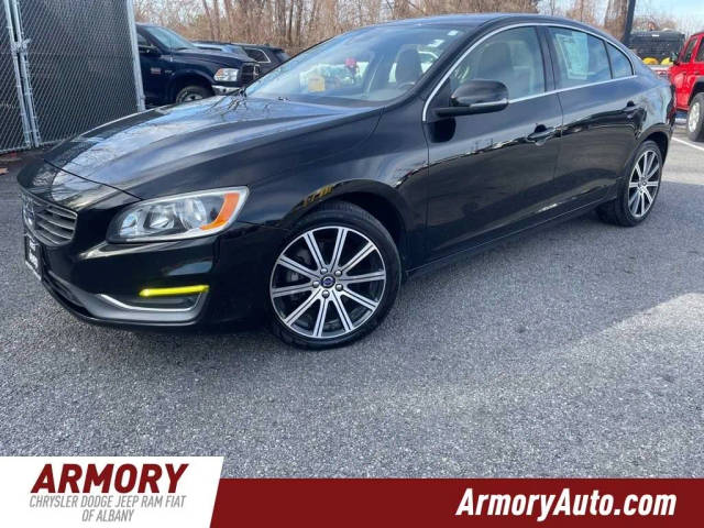2018 Volvo S60 Inscription AWD photo
