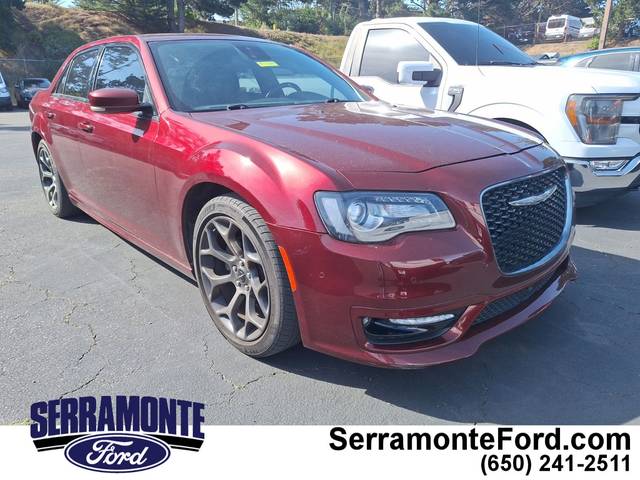 2018 Chrysler 300 300S RWD photo