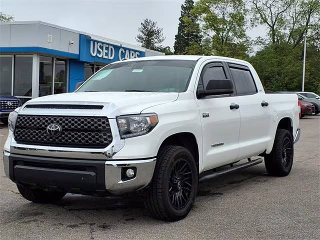 2018 Toyota Tundra SR5 4WD photo