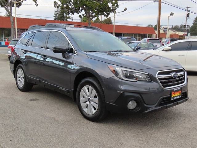 2018 Subaru Outback Premium AWD photo