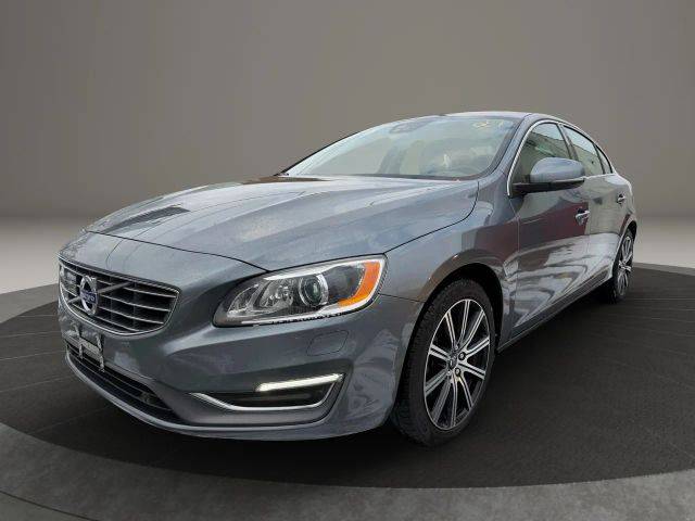 2018 Volvo S60 Inscription Platinum FWD photo