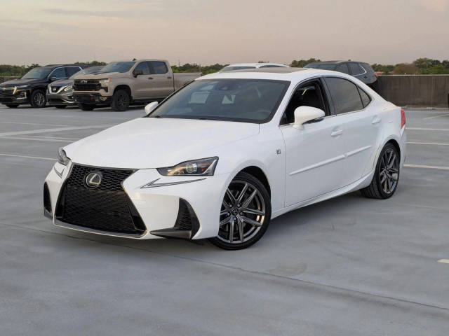 2018 Lexus IS IS 300 RWD photo