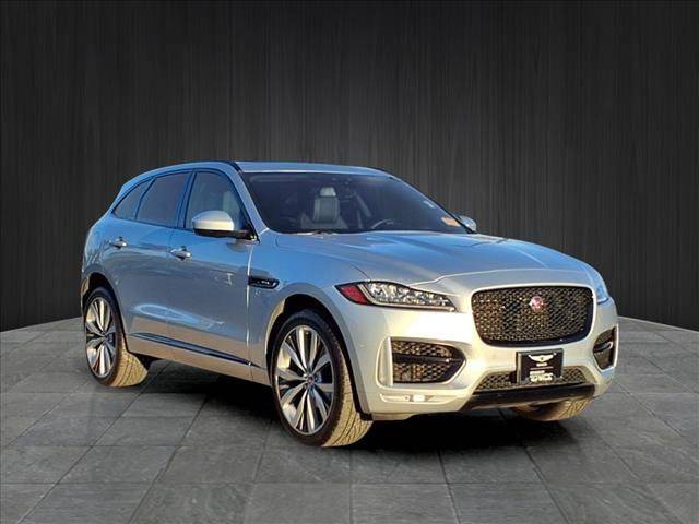 2018 Jaguar F-Pace 25t R-Sport AWD photo