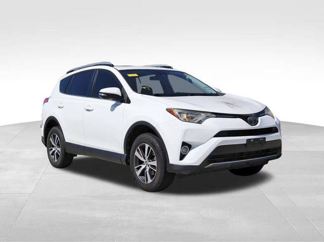 2018 Toyota RAV4 XLE FWD photo