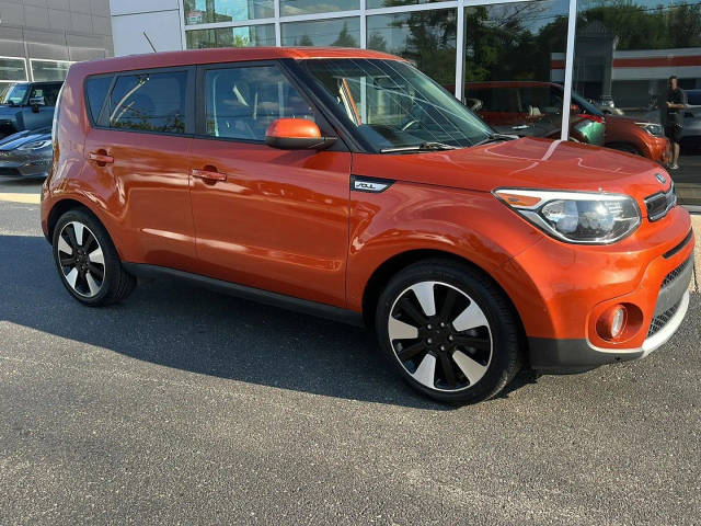 2018 Kia Soul + FWD photo