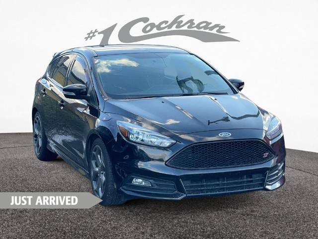 2018 Ford Focus ST FWD photo