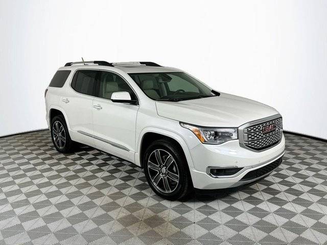 2018 GMC Acadia Denali FWD photo