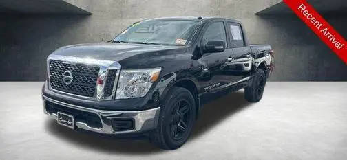 2018 Nissan Titan SV RWD photo