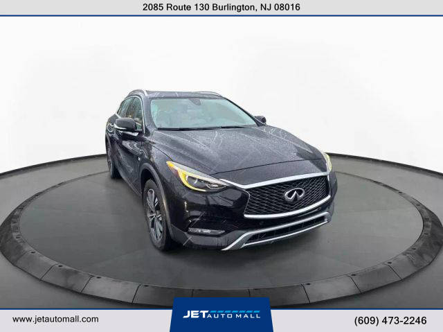 2018 Infiniti QX30 Premium AWD photo