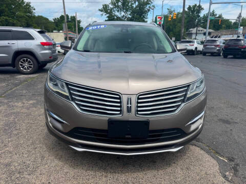 2018 Lincoln MKC Reserve FWD photo