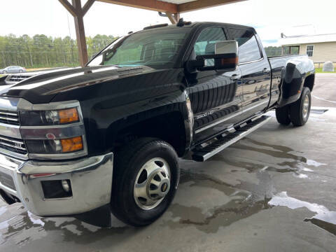 2018 Chevrolet Silverado 3500HD LTZ 4WD photo
