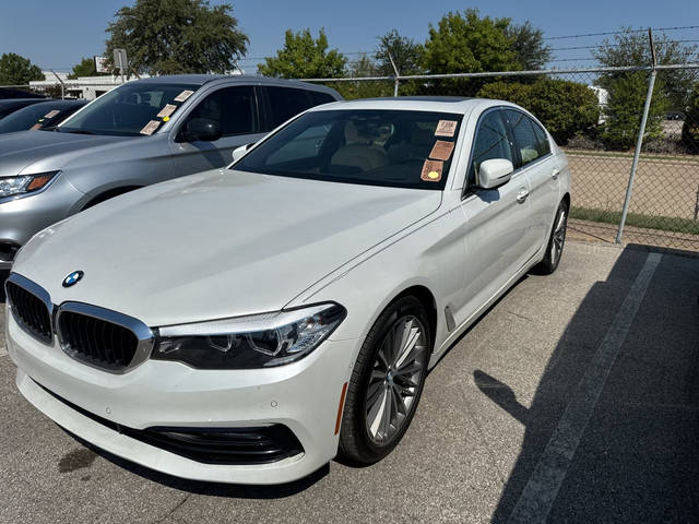 2018 BMW 5 Series 530i RWD photo