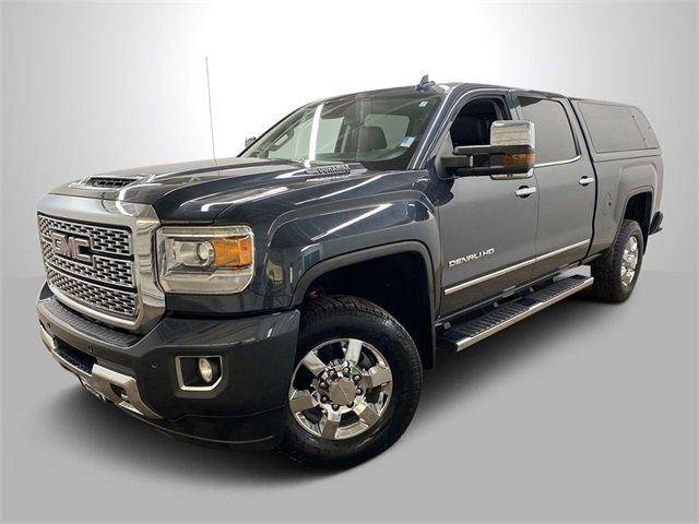 2018 GMC Sierra 3500HD Denali 4WD photo