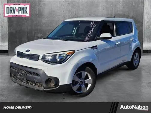 2018 Kia Soul Base FWD photo