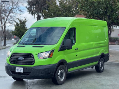 2018 Ford Transit Van  RWD photo