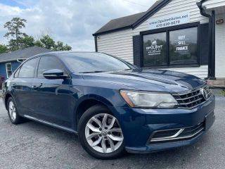 2018 Volkswagen Passat 2.0T S FWD photo